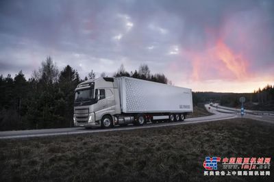 綠色動(dòng)脈賦能城市未來——沃爾沃集團(tuán)以可持續(xù)方案深耕中國城市配送市場